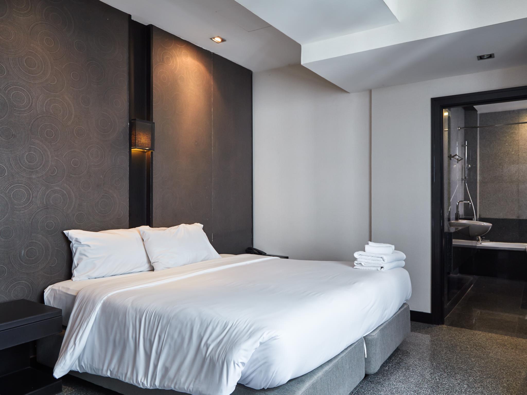 Sukhothai Hotel & Residence