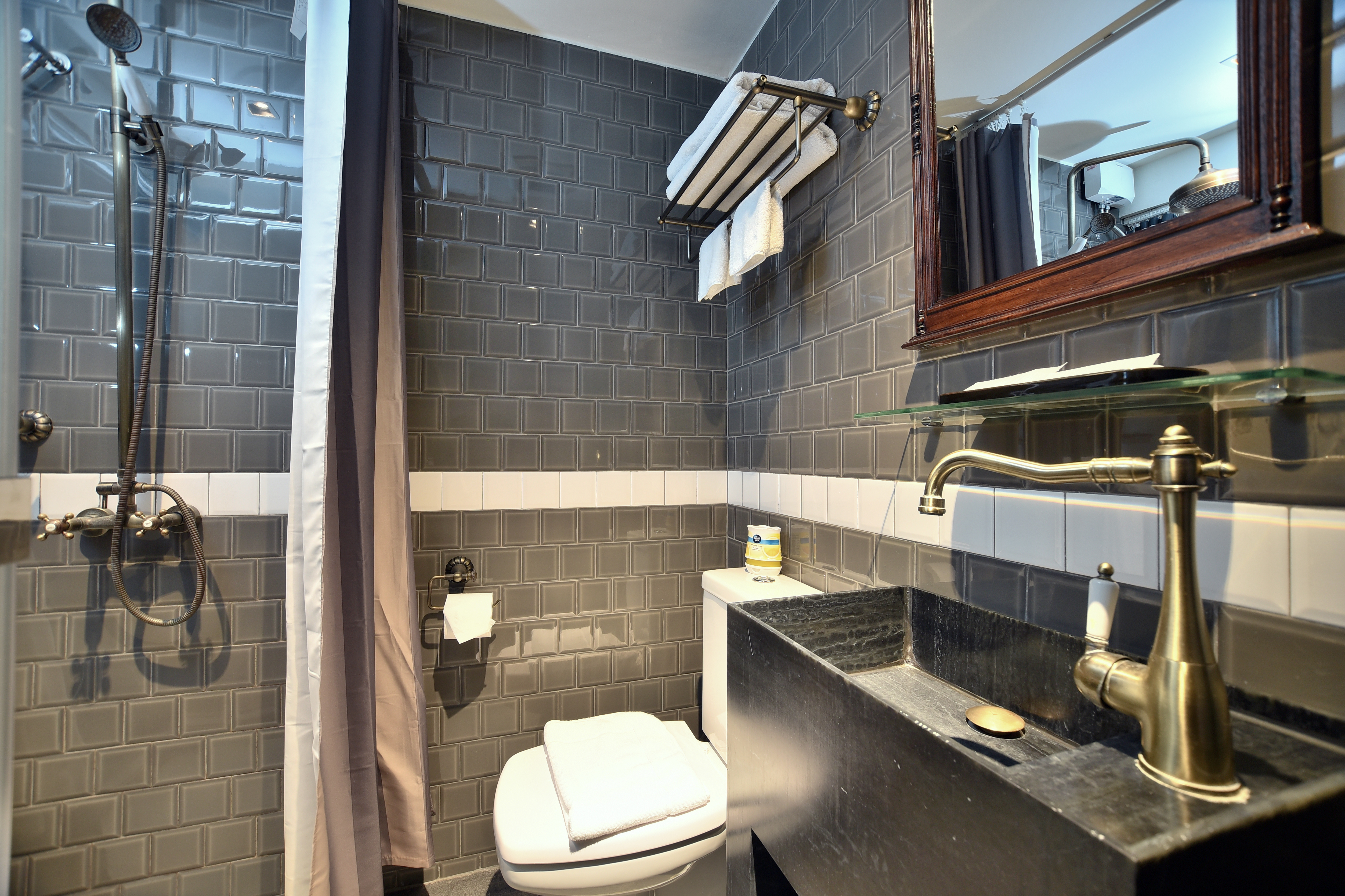 Playhaus Tonglor Bangkok