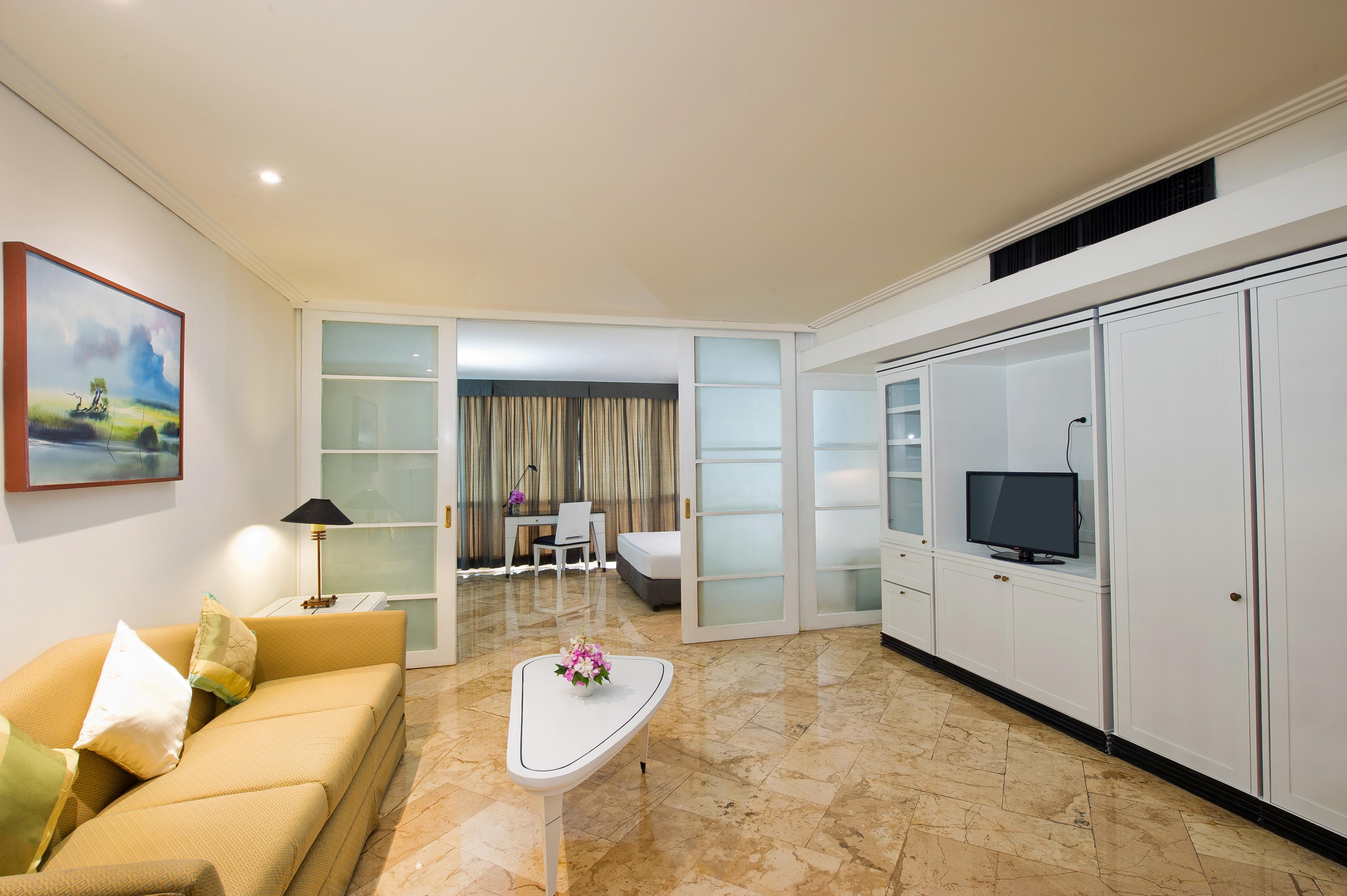 Valia Hotel