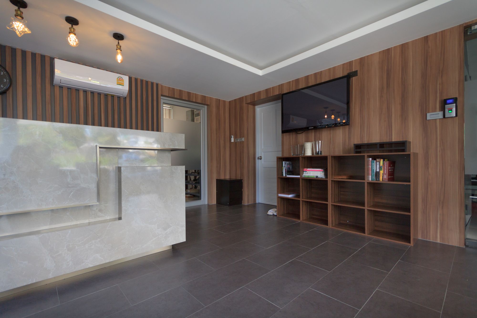 Q Space Residence