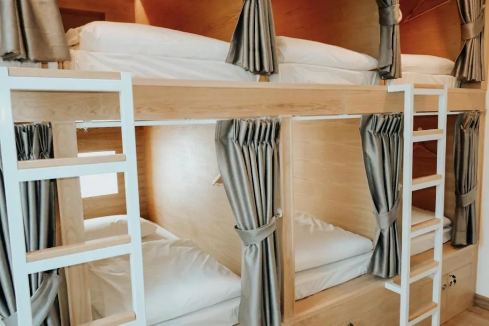 Rotfai Hostel