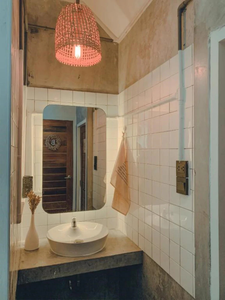 Rotfai Hostel