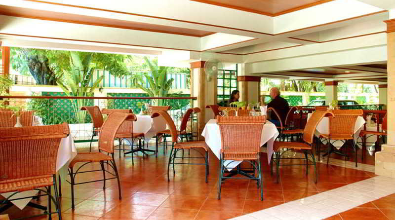 Royal Ivory Nana 4 Hotel