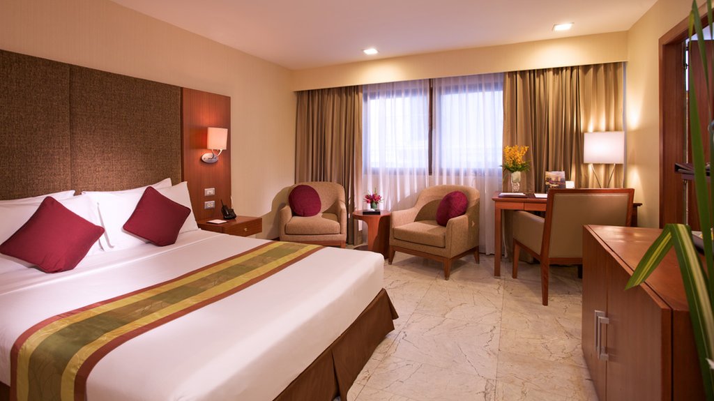 Royal President Suites