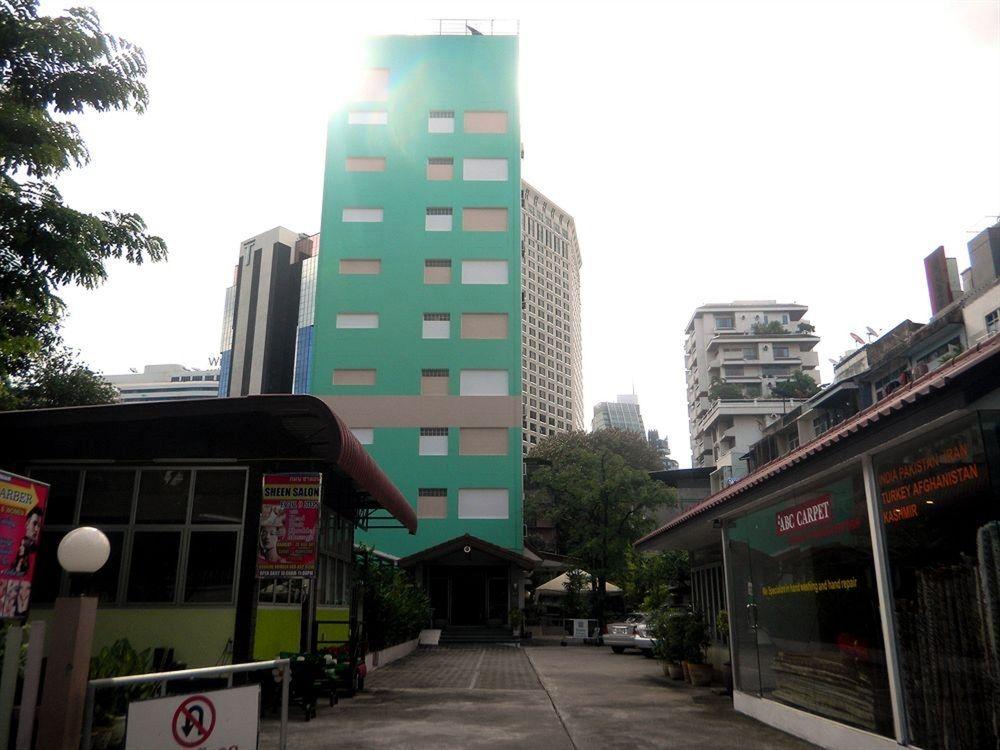 Ruamchitt Travelodge Hotel
