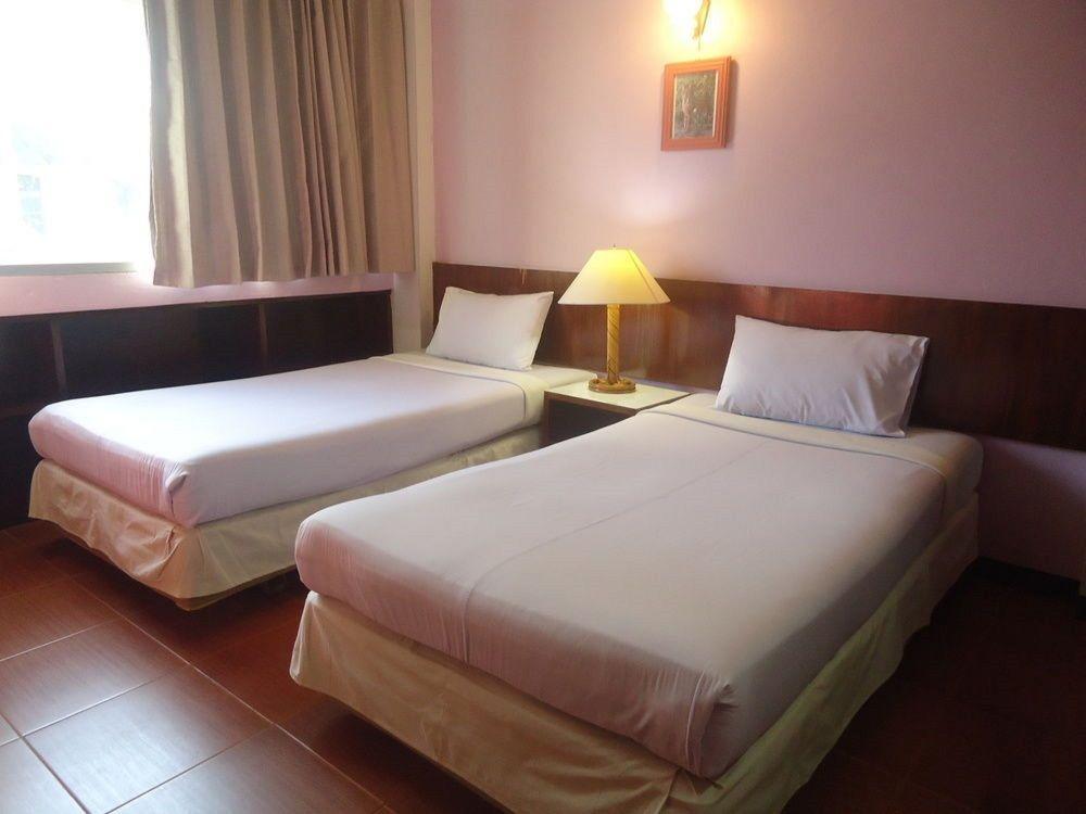 Ruamchitt Travelodge Hotel