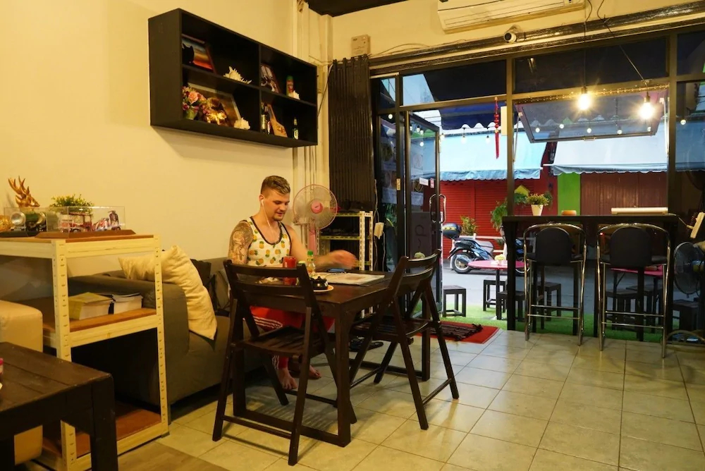 Samsen 360 Hostel