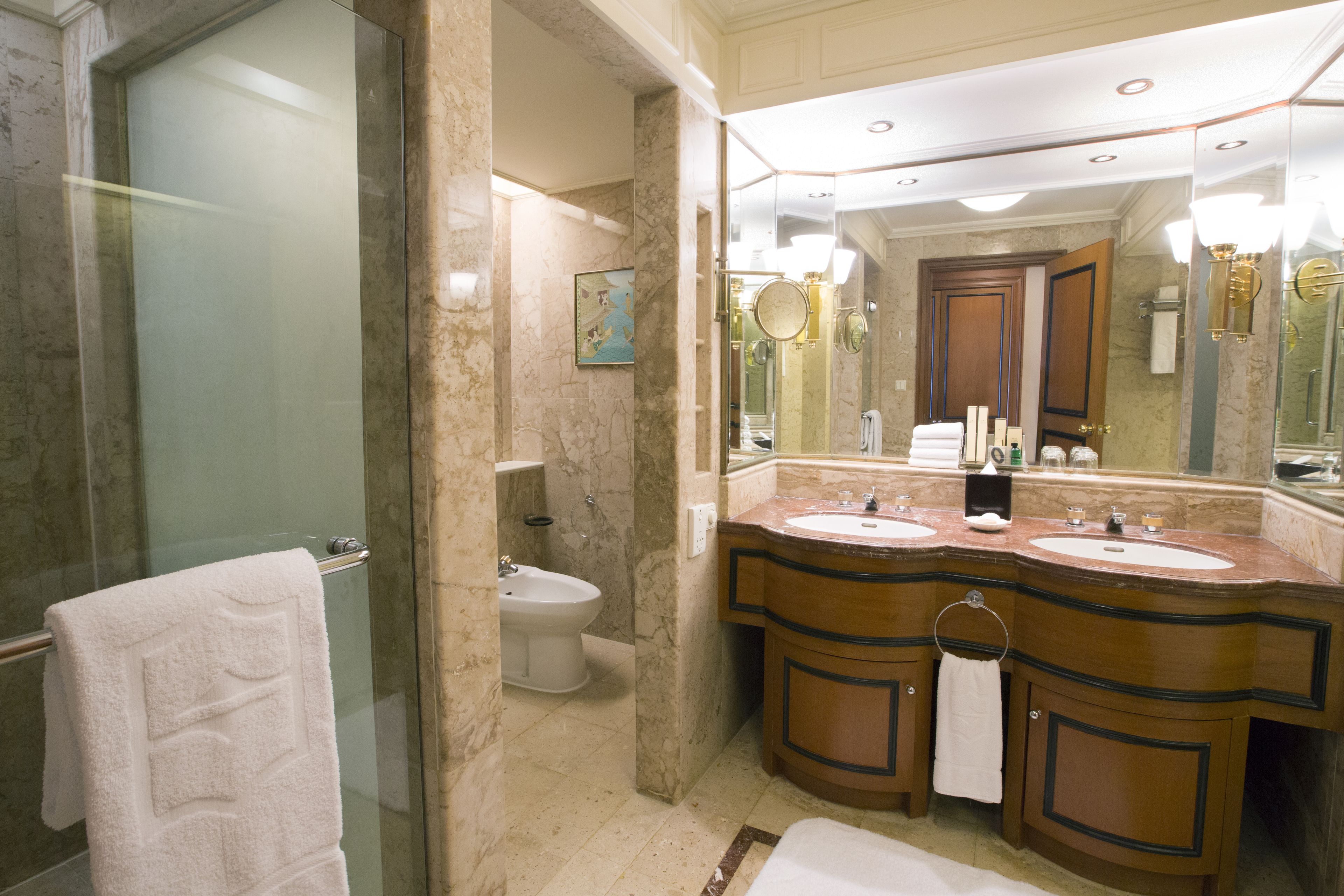 Shangri-La Bangkok Serviced Apartments