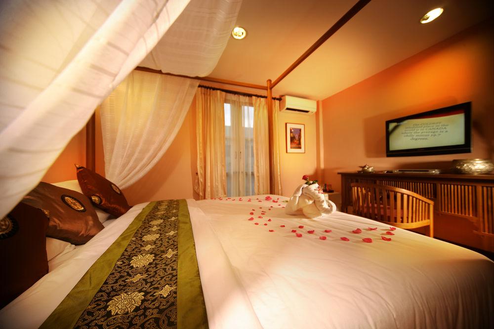 Siamese Views Lodge