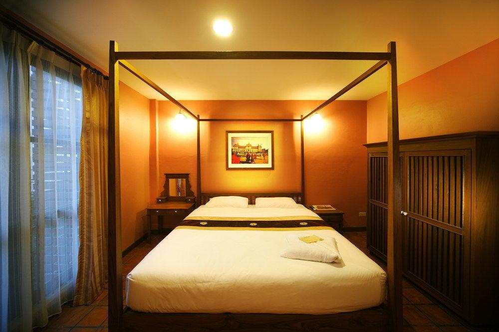 Siamese Views Lodge