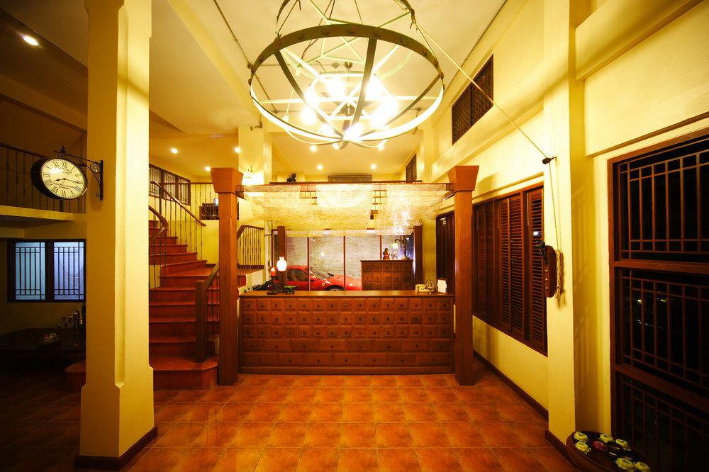 Siamese Views Lodge