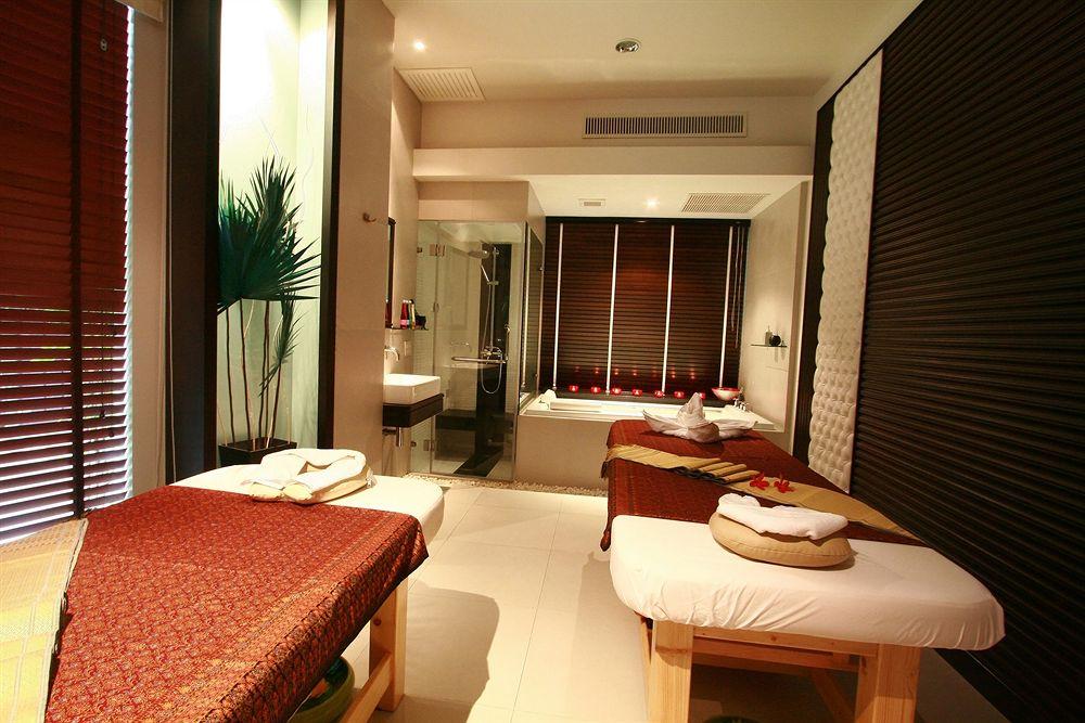 Siam Paradise Entertainment Complex