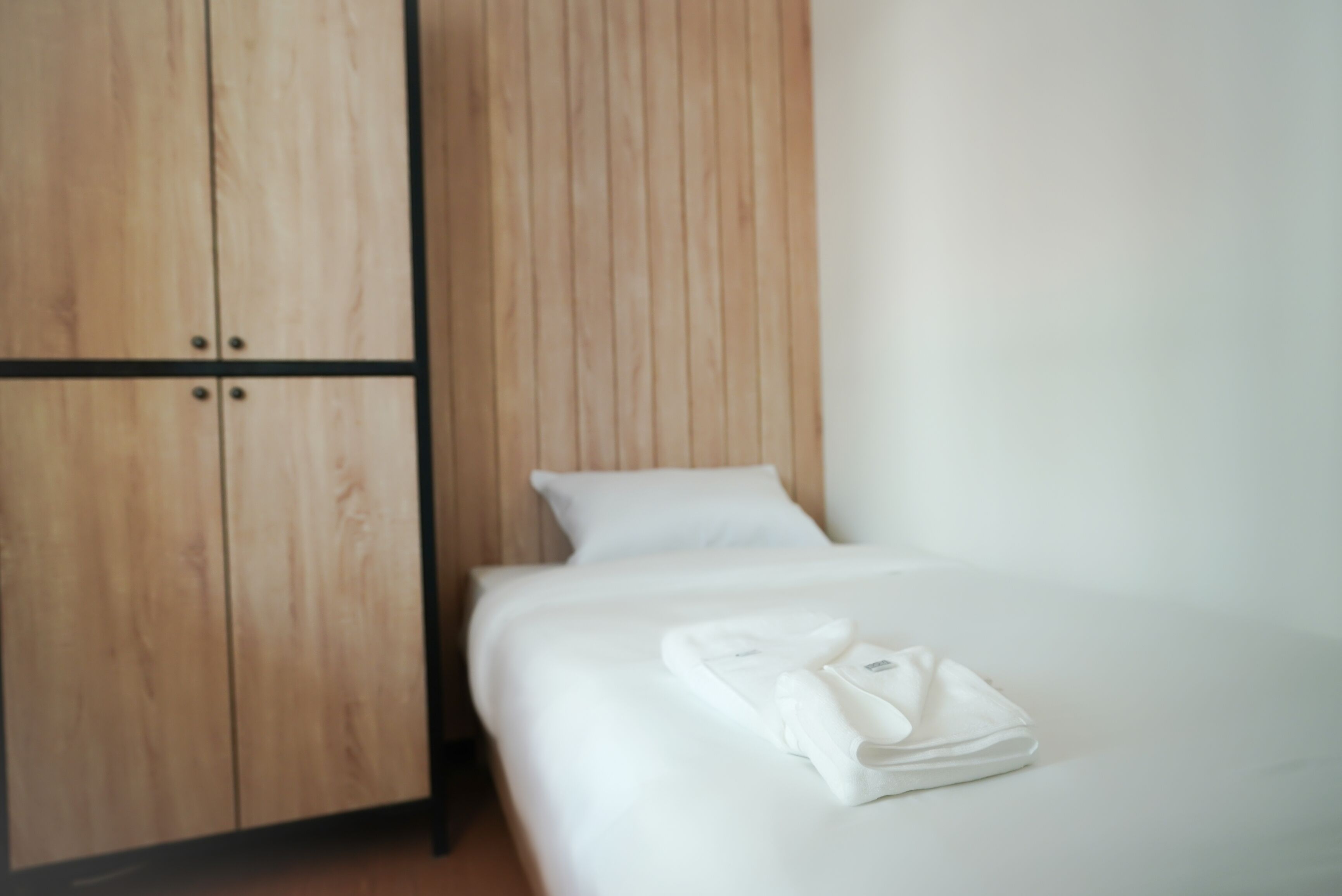 Siam Subway Hostel And Café
