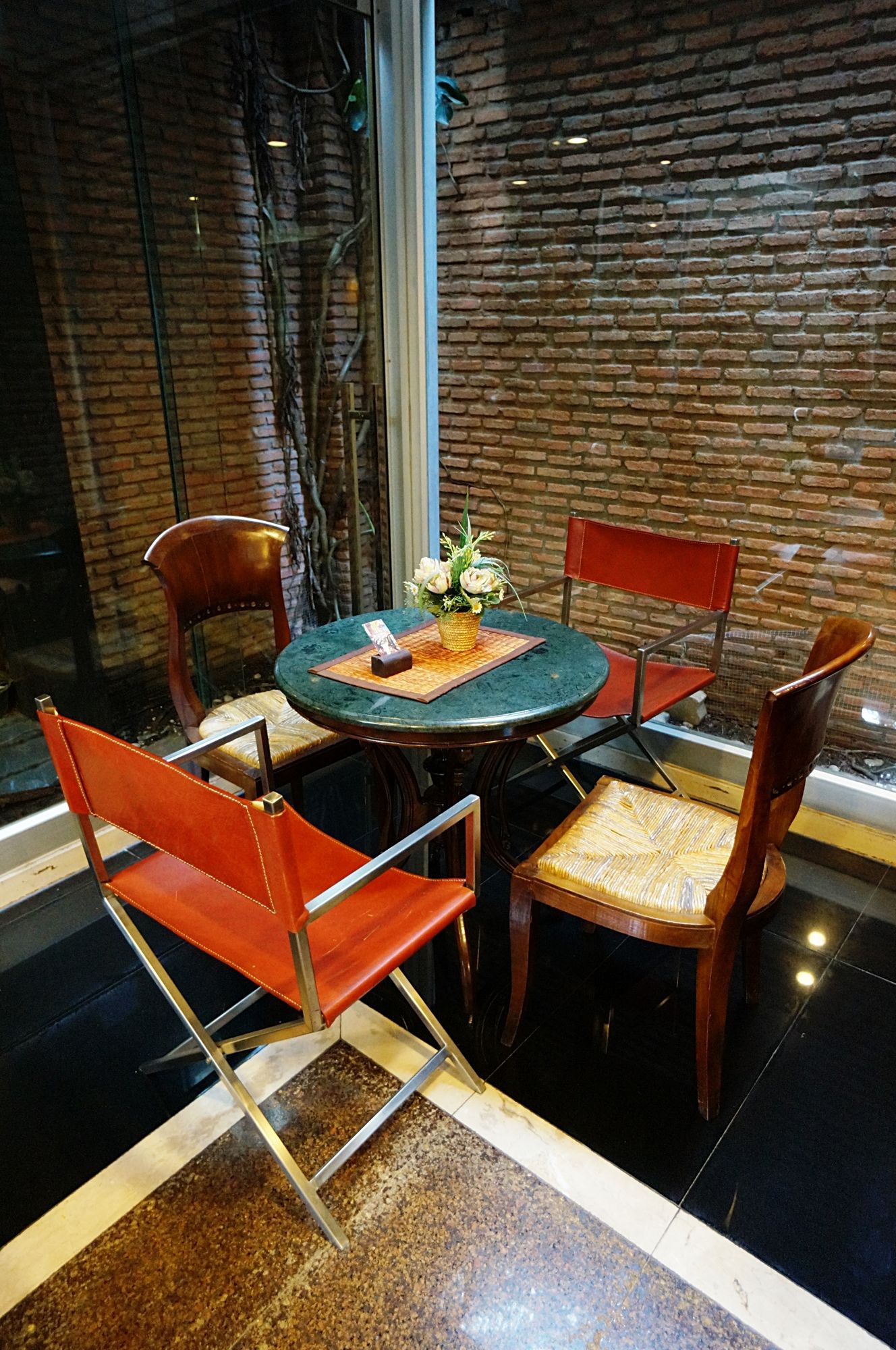 Silom Convent Garden