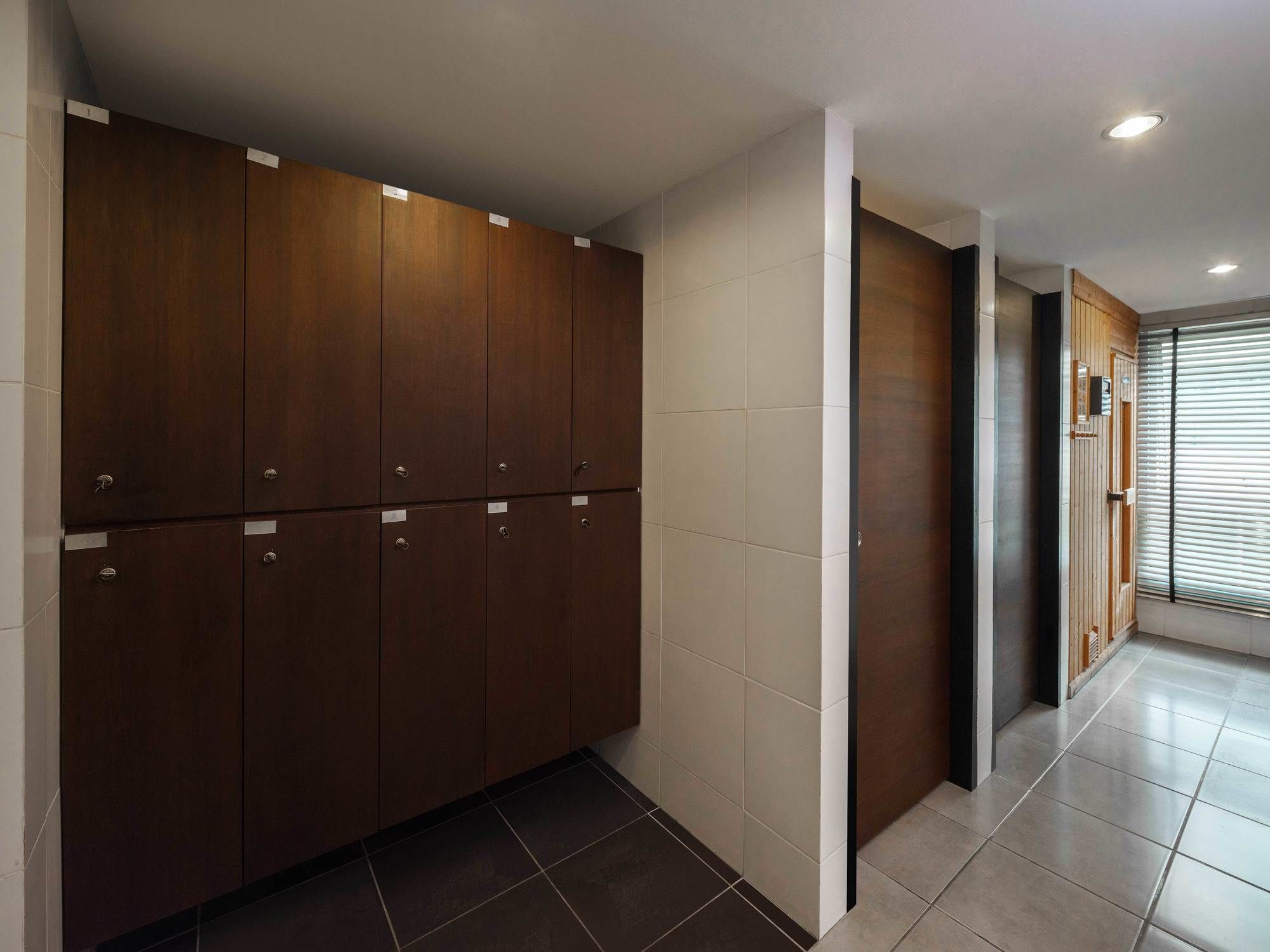 Silom Lofts Luxury Service Apartment