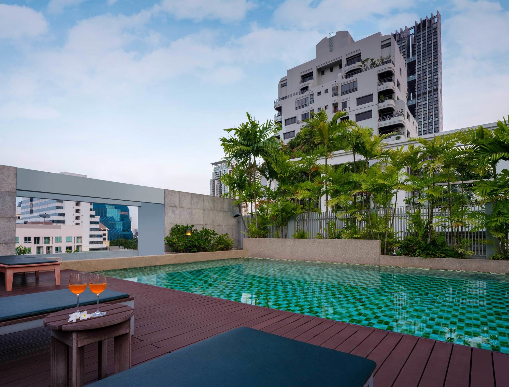 Silom Lofts Luxury Service Apartment