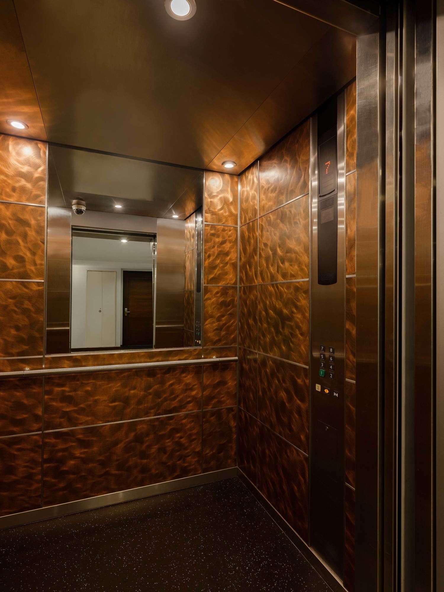 Silom Lofts Luxury Service Apartment