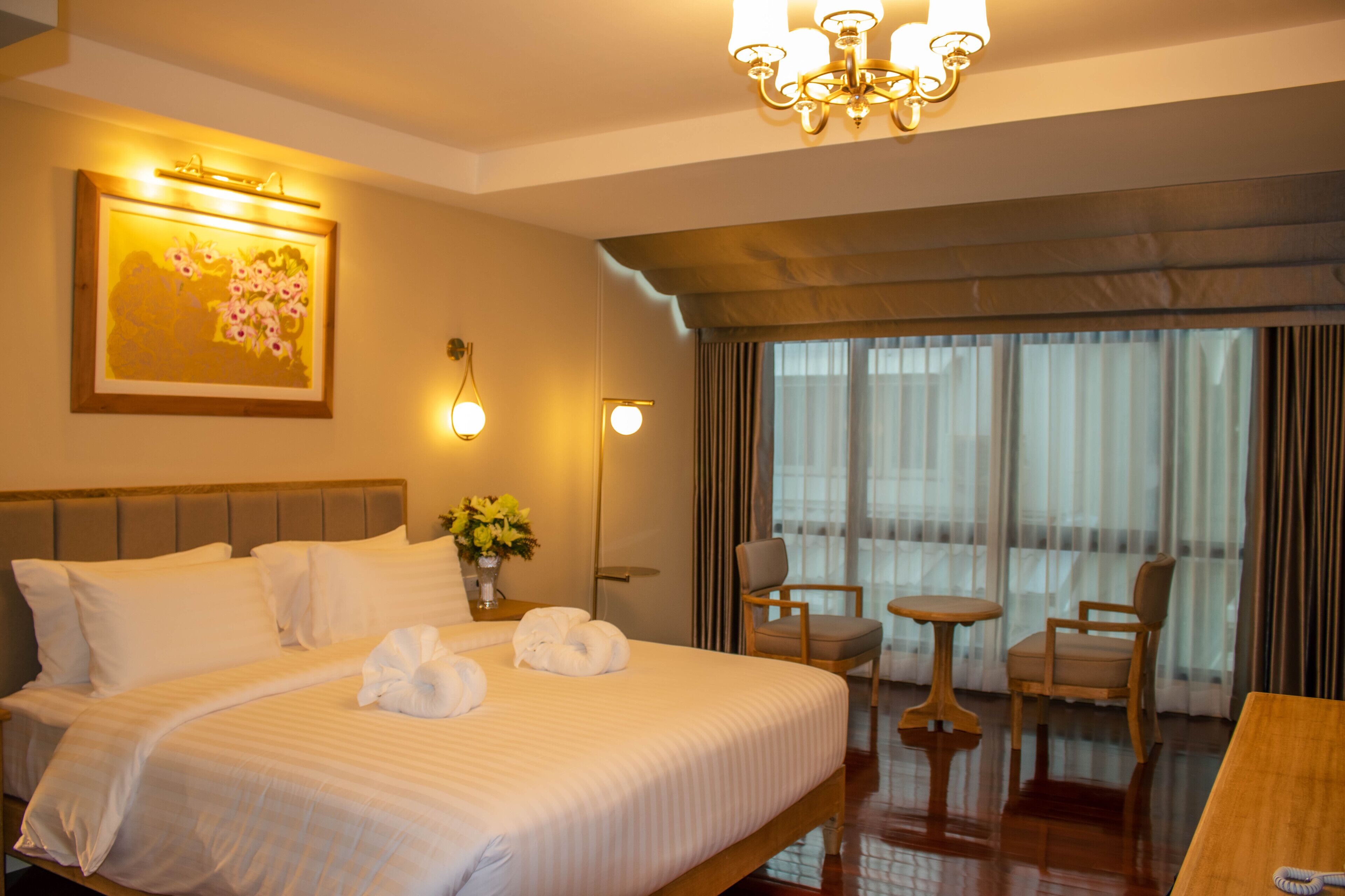 Siri Grand Bangkok Hotel
