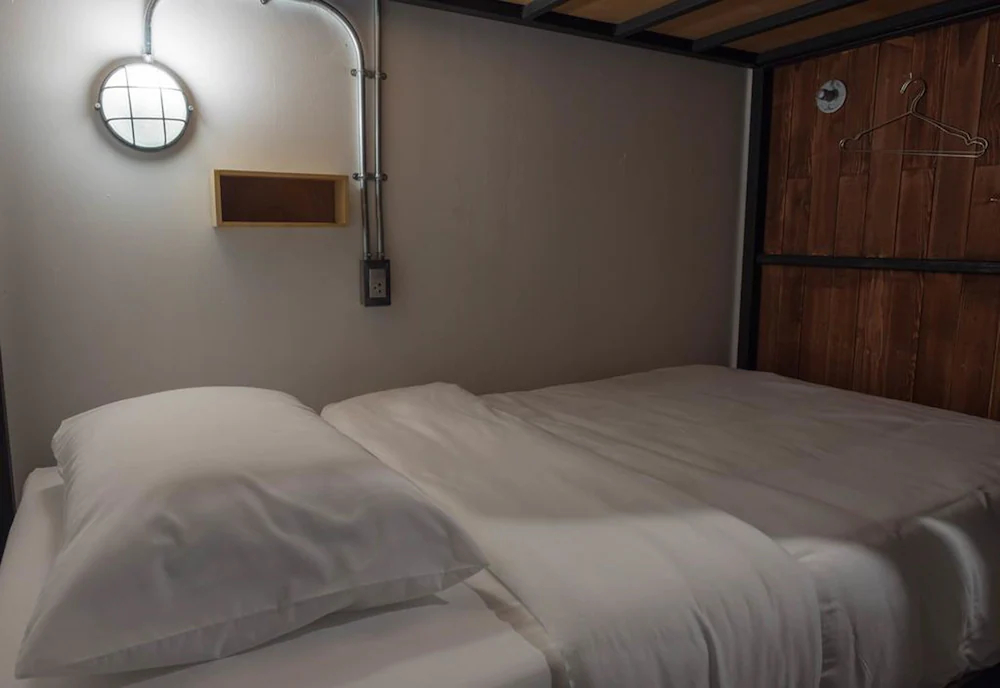 Sleepcase Hostel