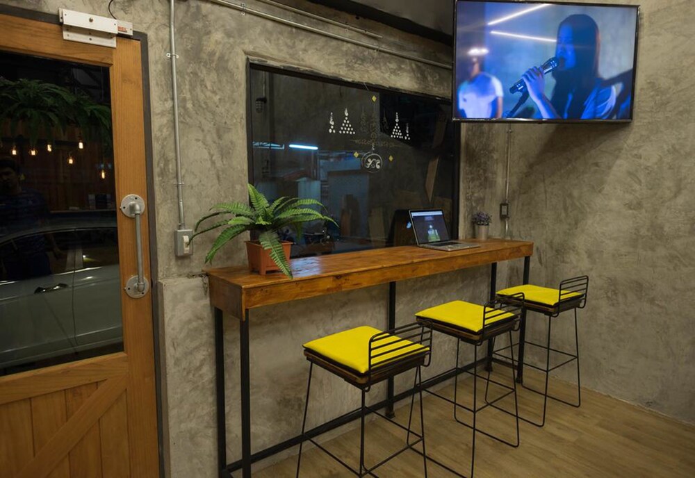 Sleepcase Hostel