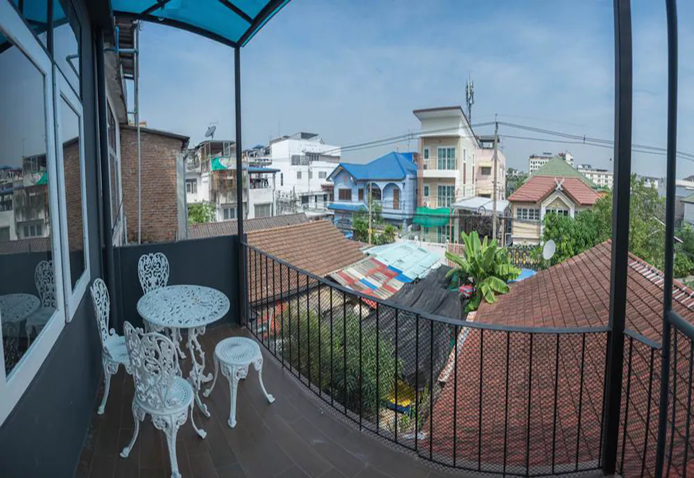 Sleepcase Hostel