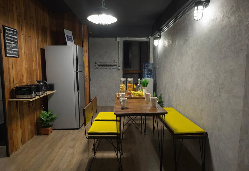 Sleepcase Hostel