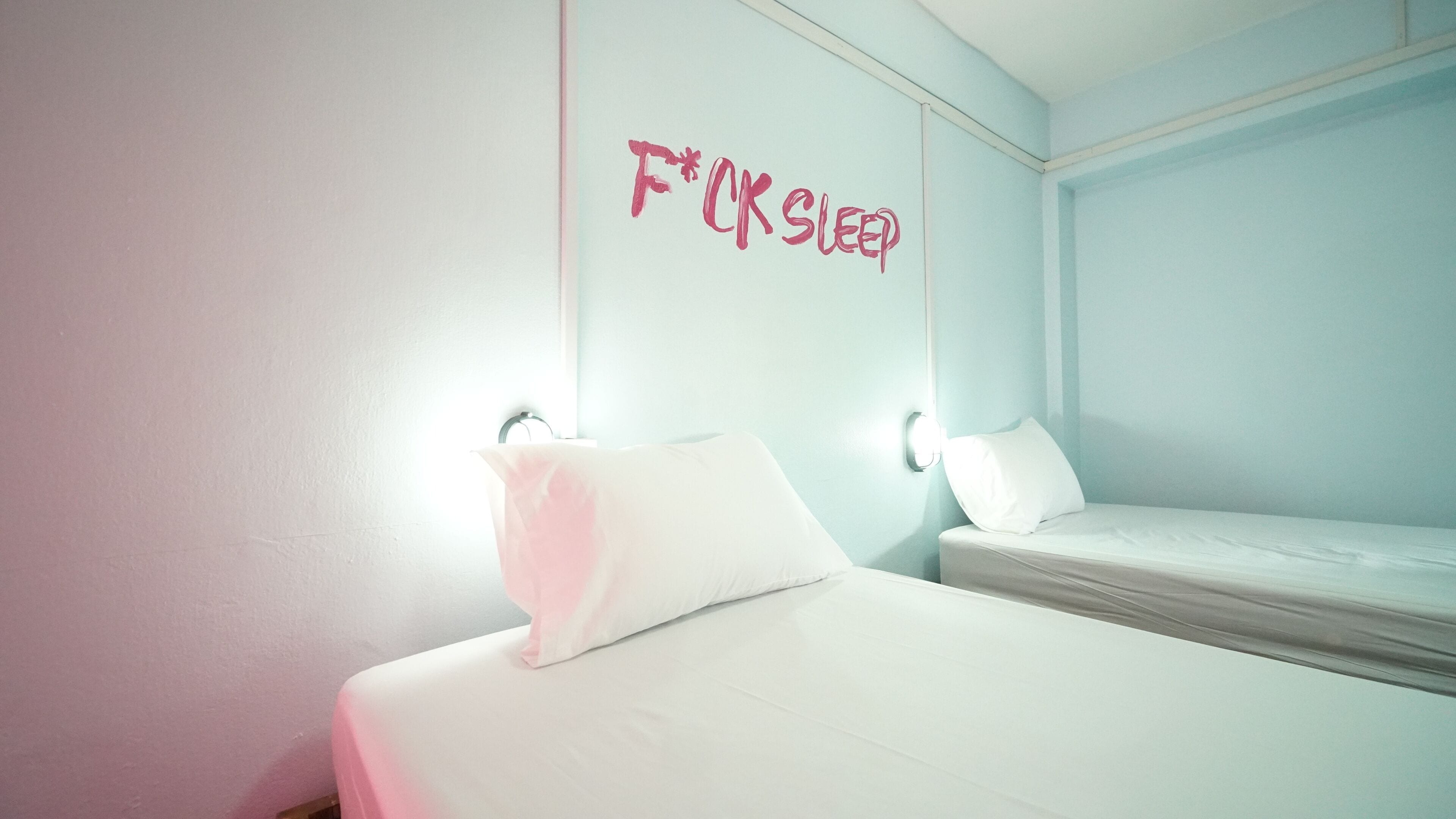 Slumber Pool Party Khao San