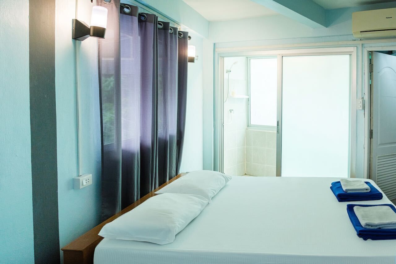 Slumber Pool Party Khao San