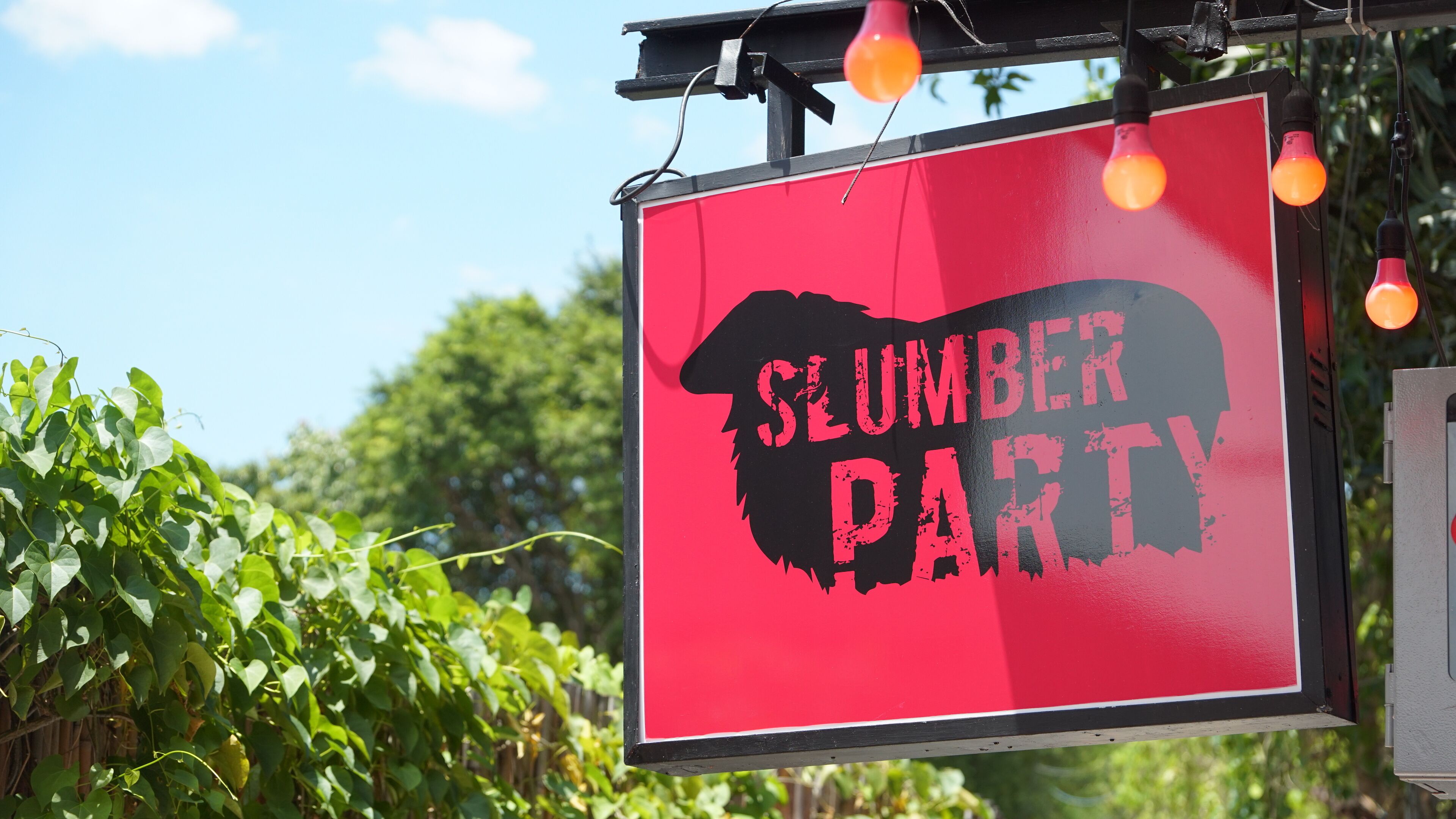Slumber Pool Party Khao San