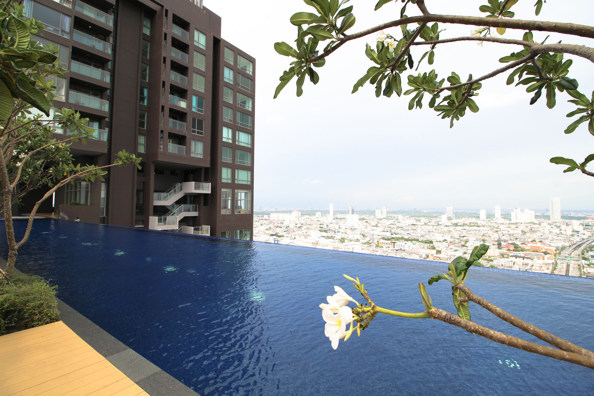 Star View Condo