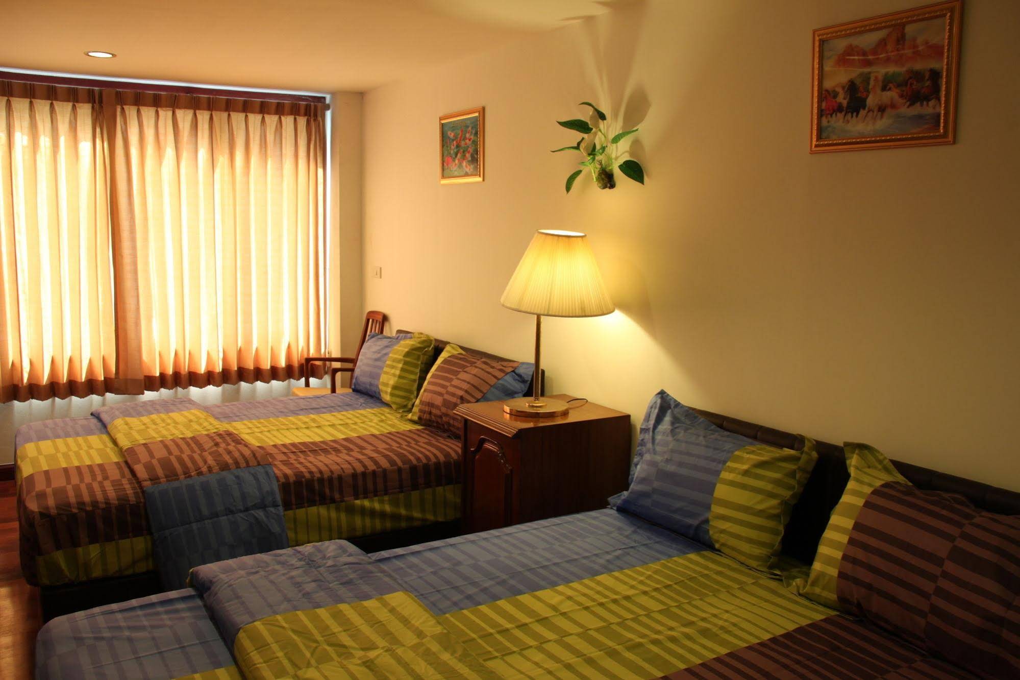 Suites 31 Sukhumvit