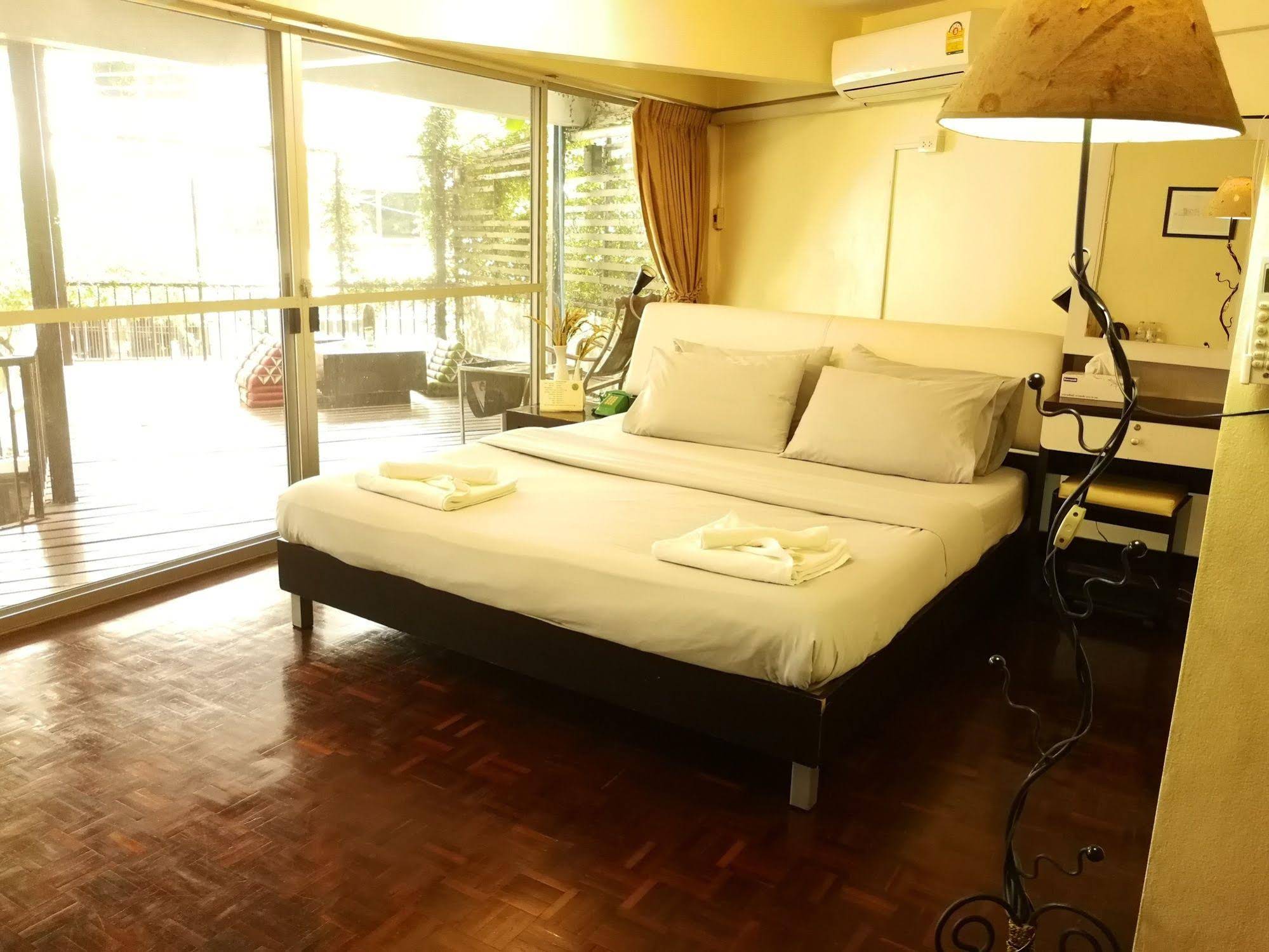 Home16 Sukhumvit16