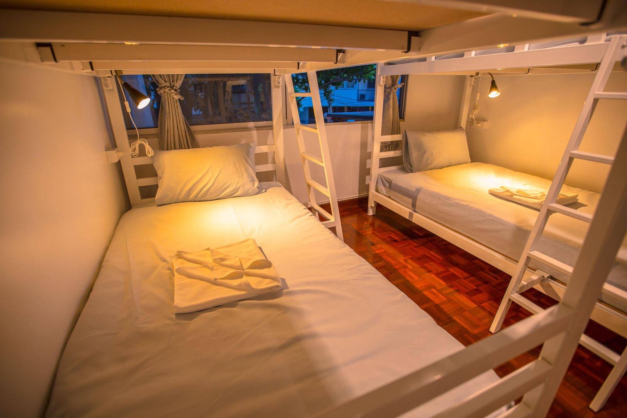 Home16 Sukhumvit16