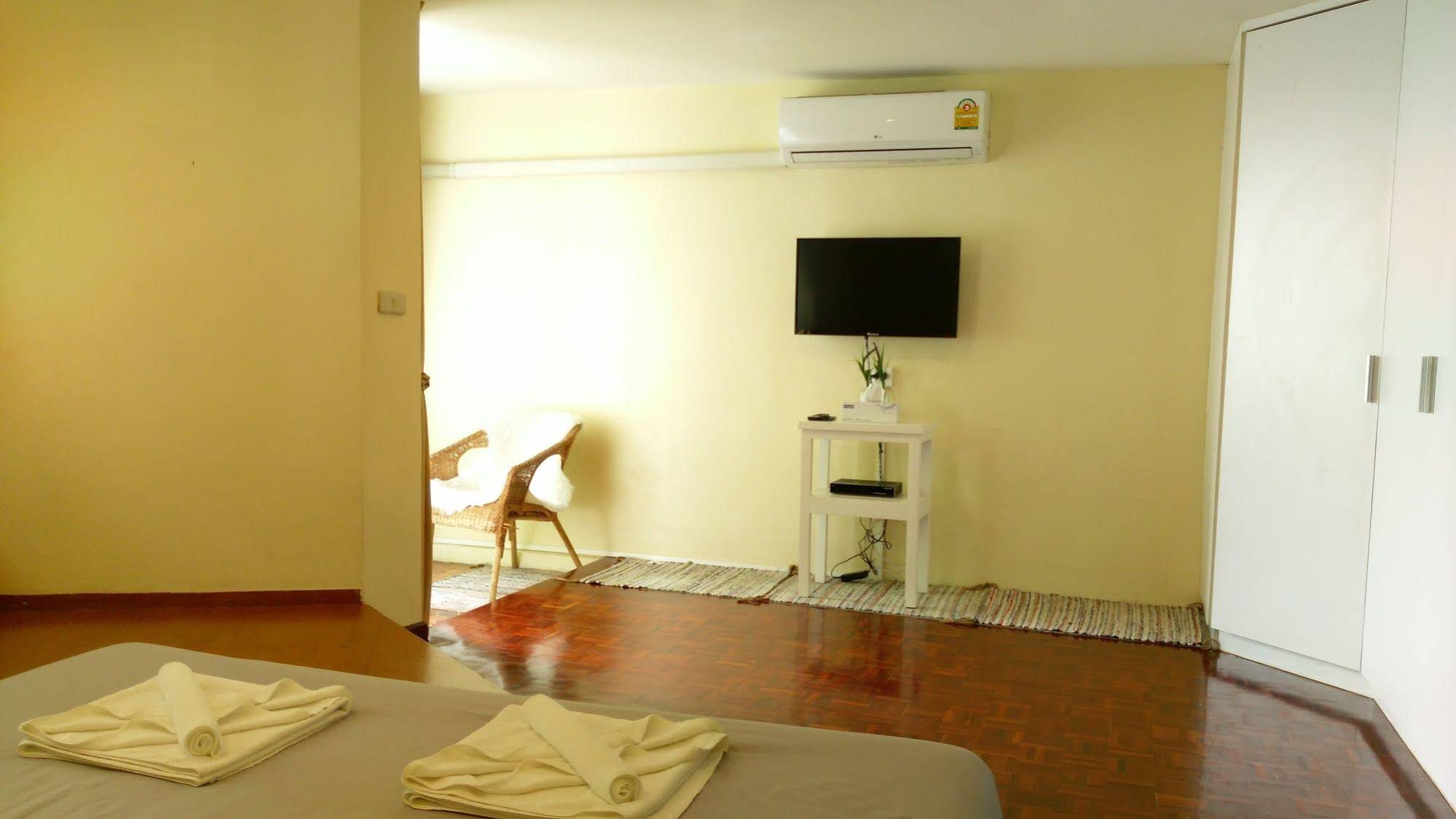 Home16 Sukhumvit16