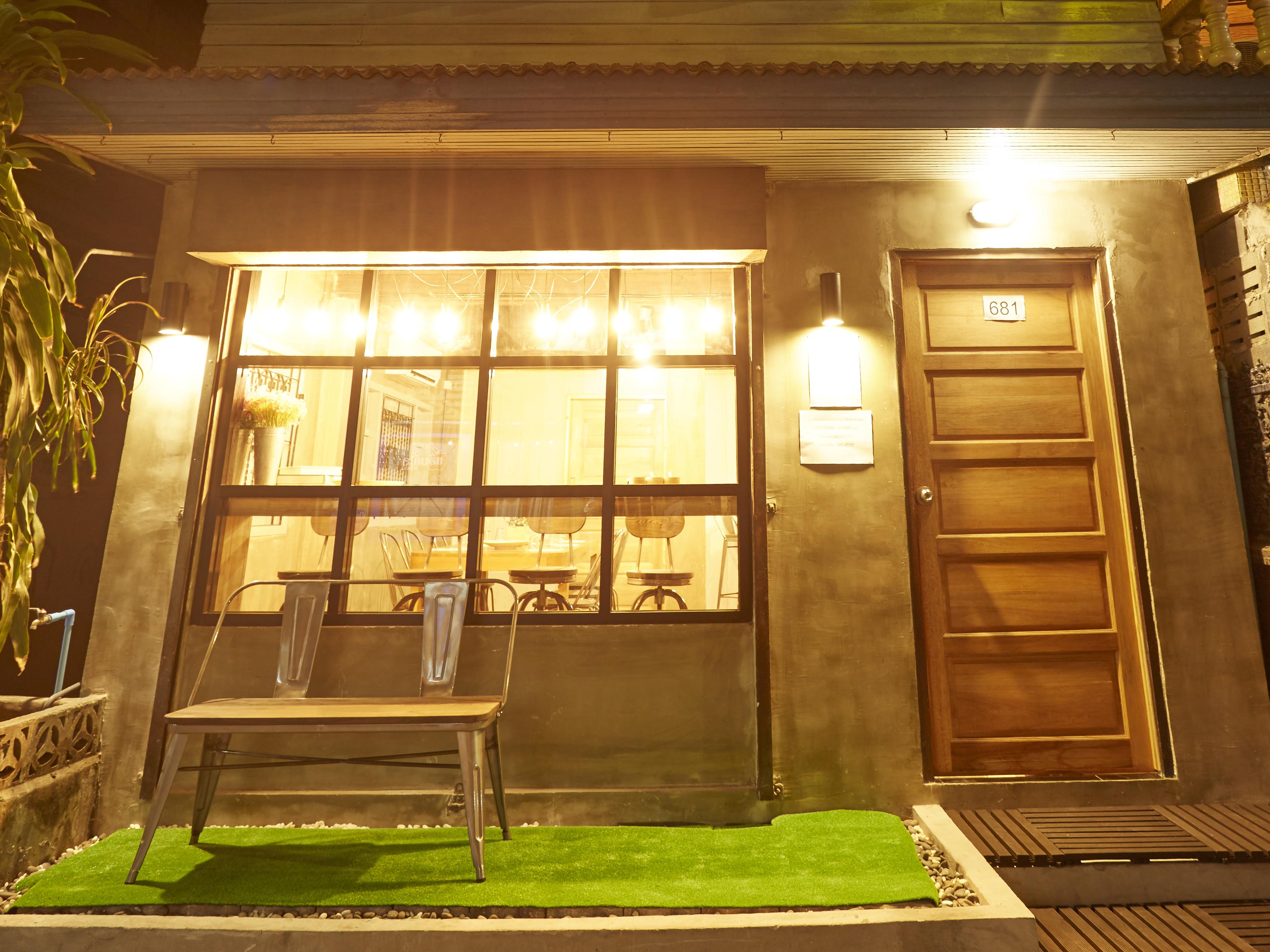 The Local Surasak Hostel