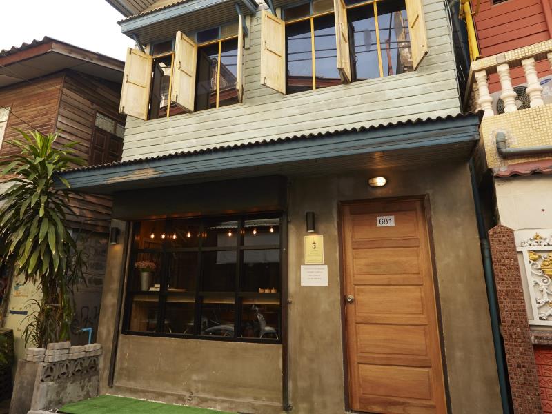 The Local Surasak Hostel