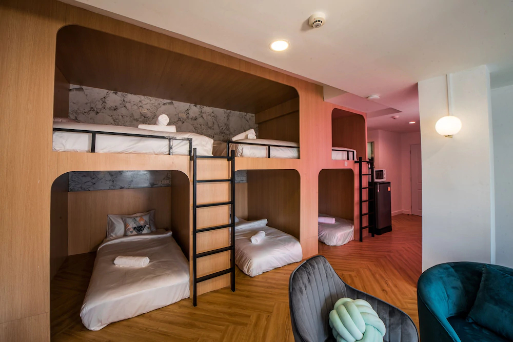 Theme Boutique Hotel
