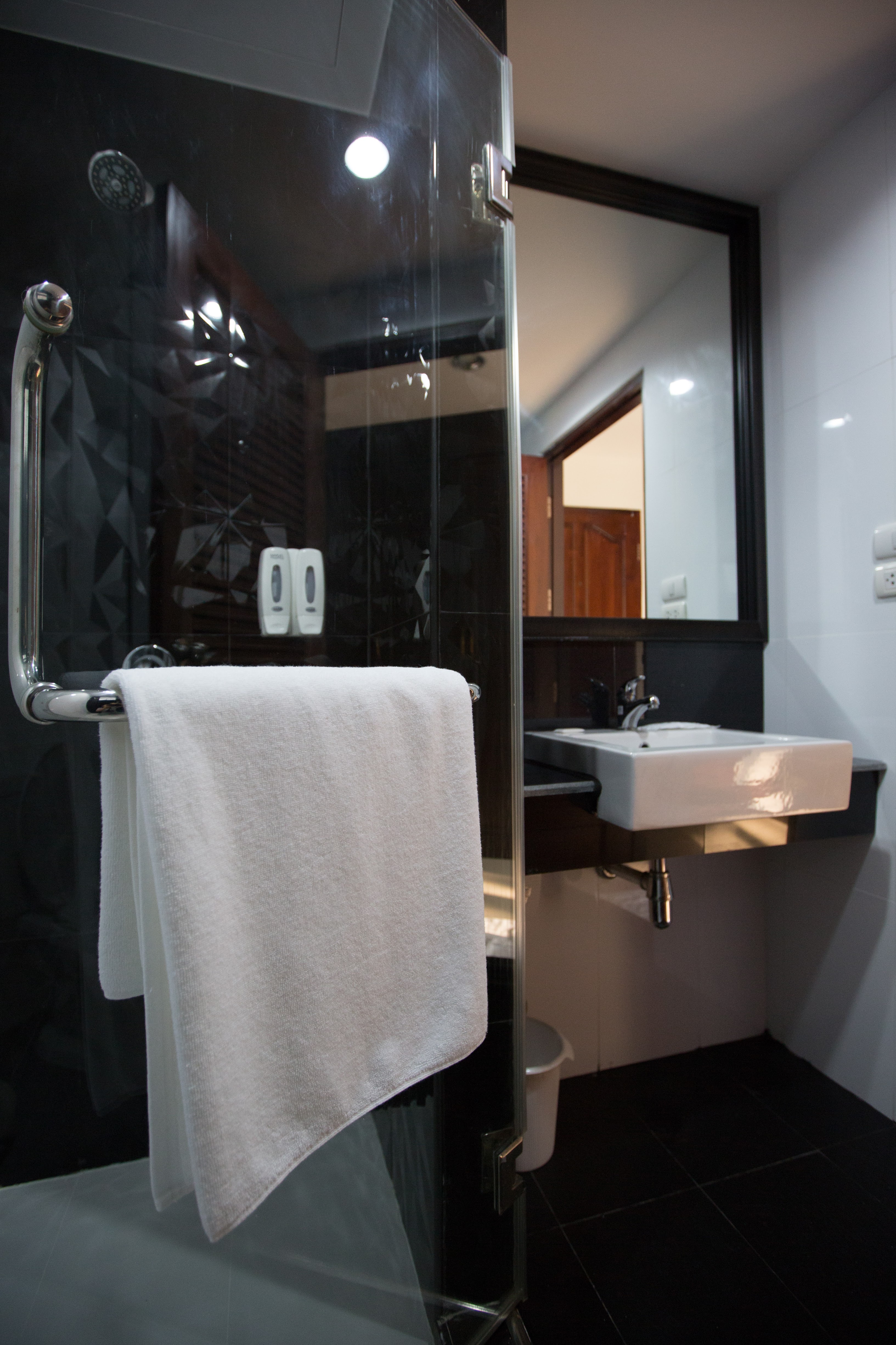 True Siam Rangnam Hotel
