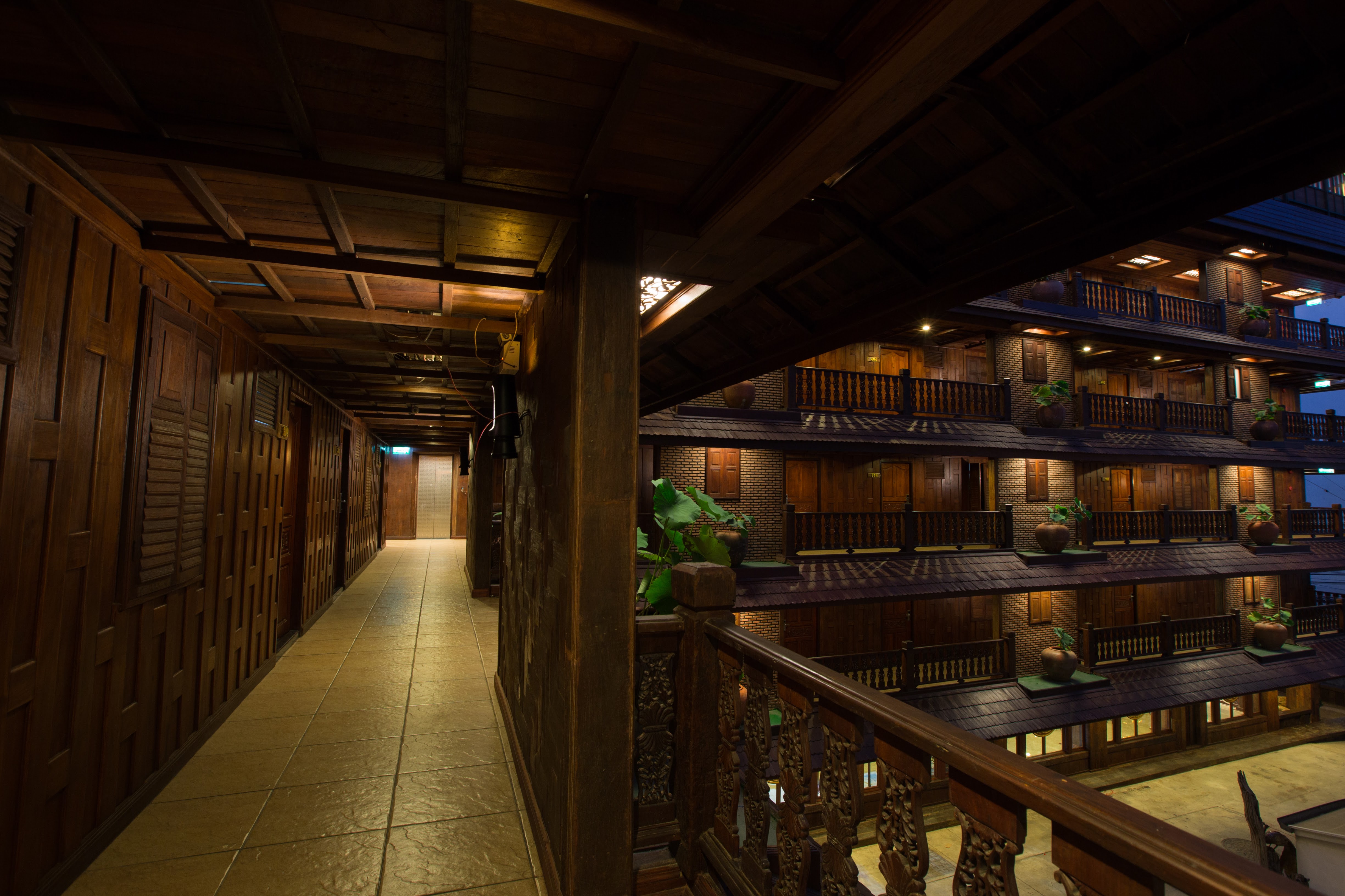 True Siam Rangnam Hotel