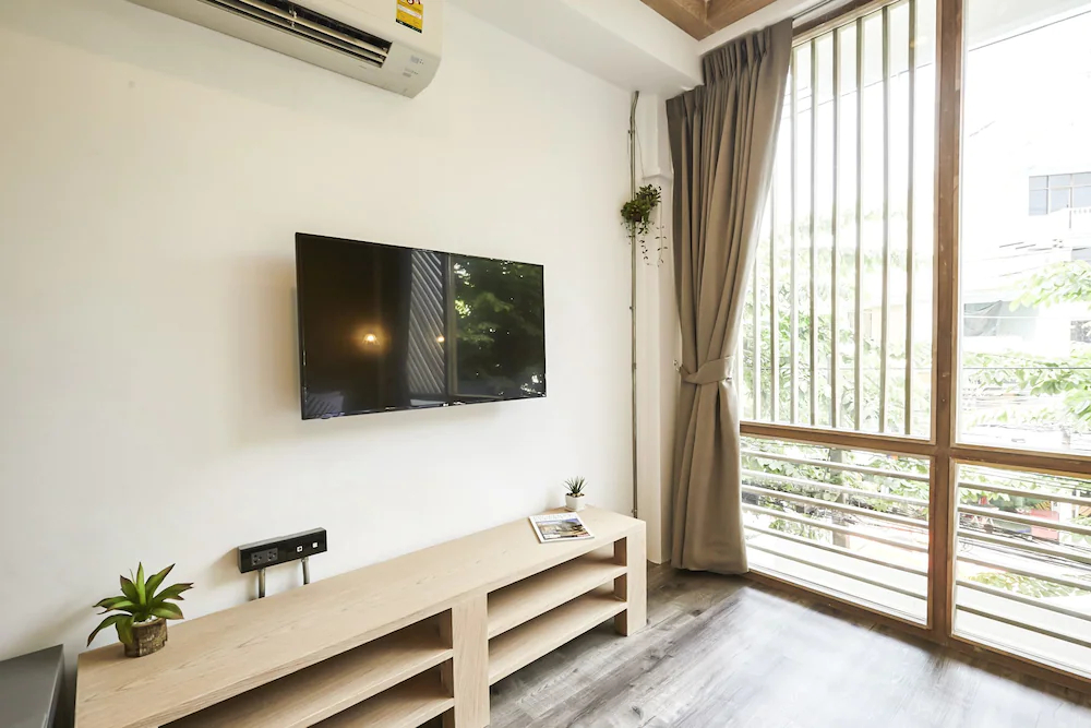 Vann Bangkok Boutique House and Cafe