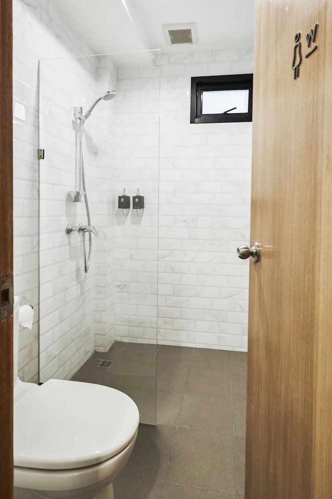 Vann Bangkok Boutique House and Cafe