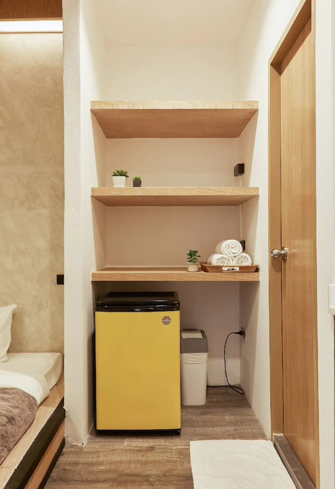 Vann Bangkok Boutique House and Cafe
