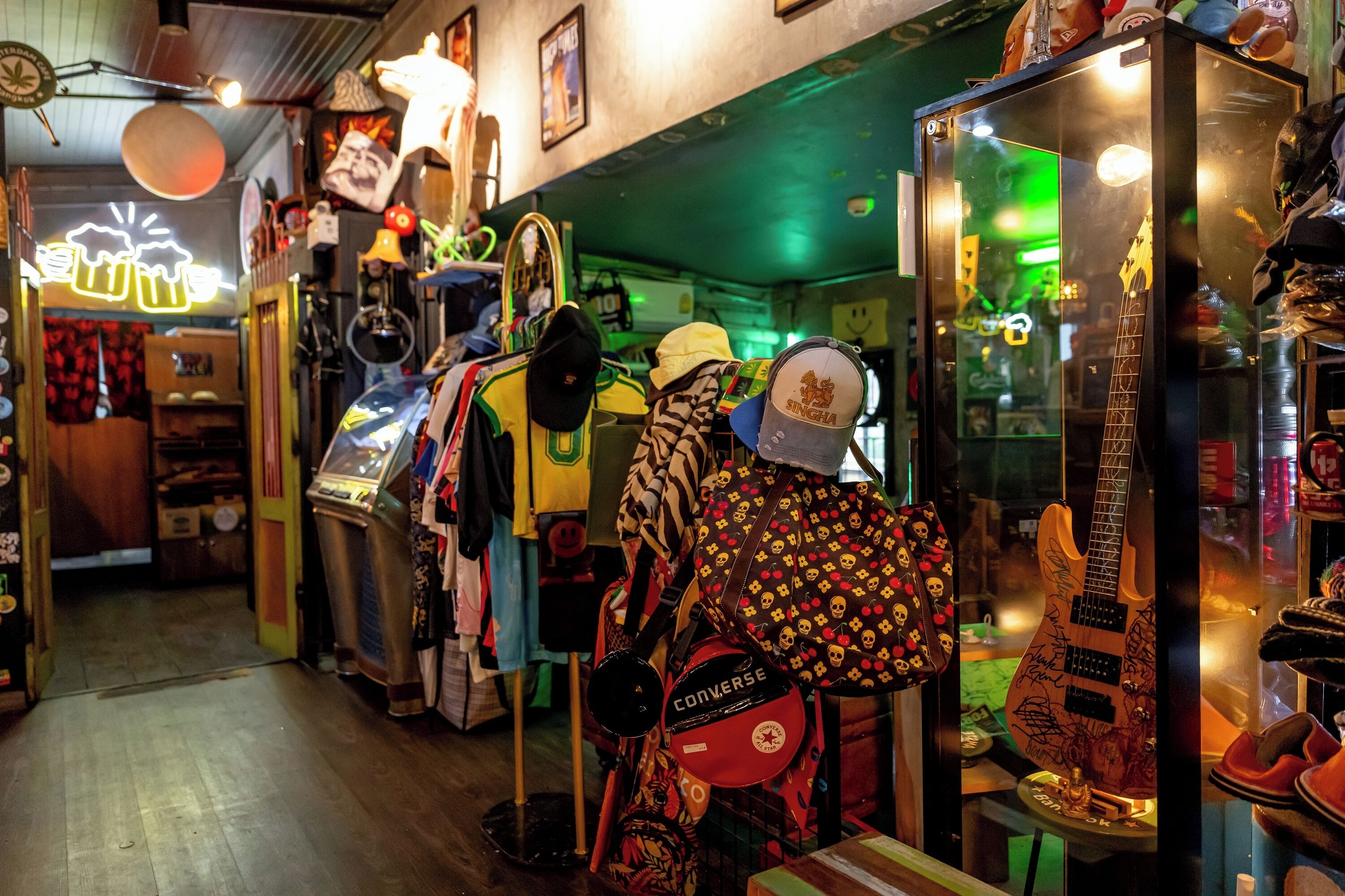 Vibes Hostel Bangkok