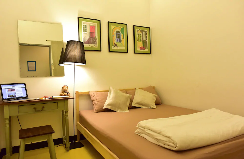 The Quarter Residence