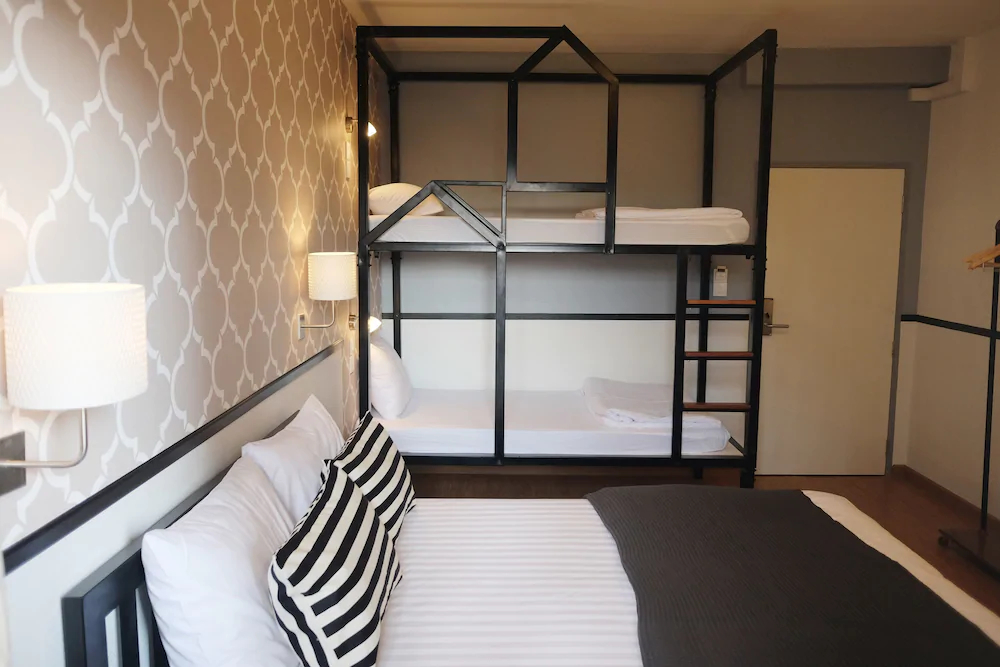 The Quarter Residence