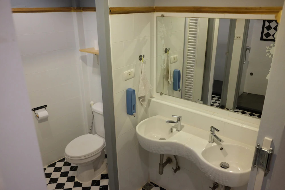 The Quarter Residence