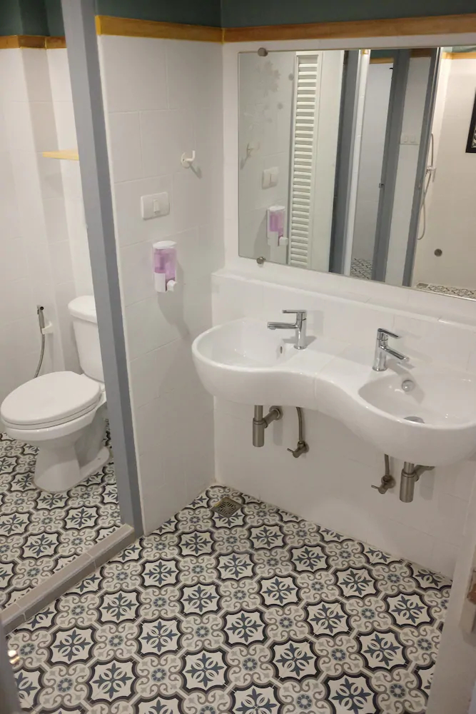 The Quarter Residence