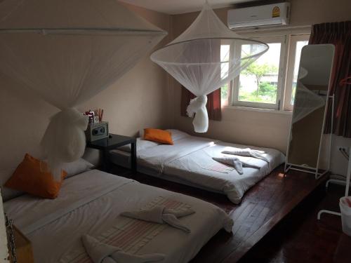 VX The Fifty Hostel