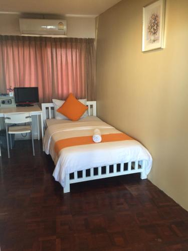 VX The Fifty Hostel