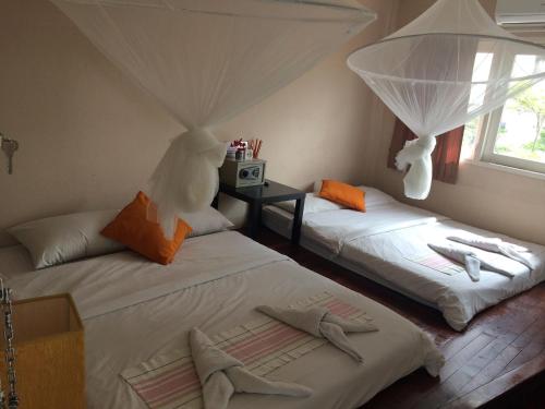 VX The Fifty Hostel